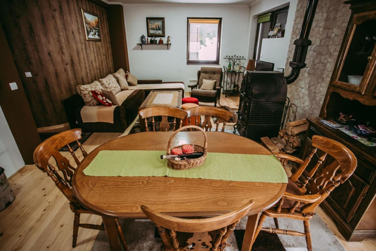 Apartment T&T Τζαχορίνα Εξωτερικό φωτογραφία