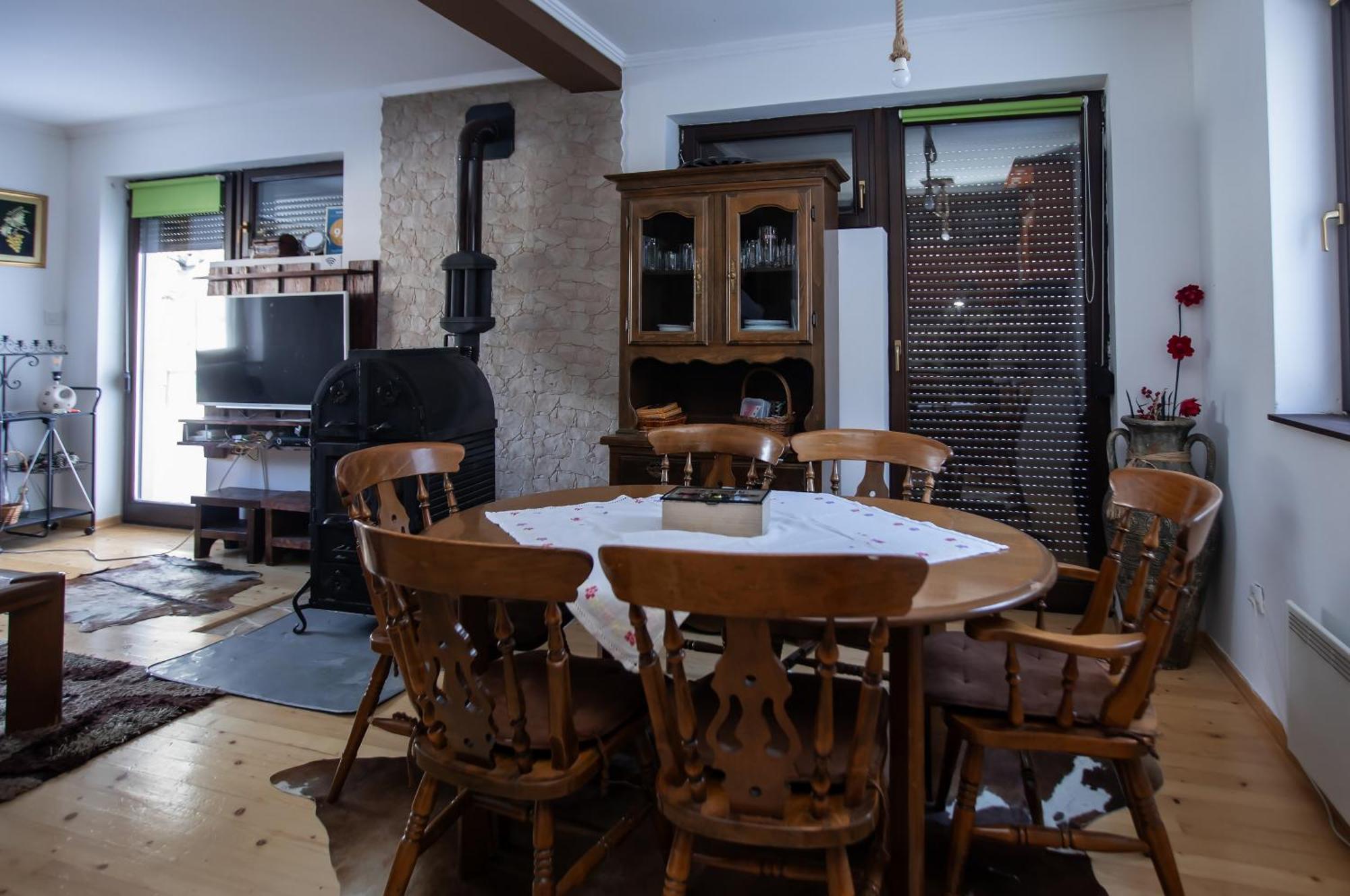 Apartment T&T Τζαχορίνα Εξωτερικό φωτογραφία